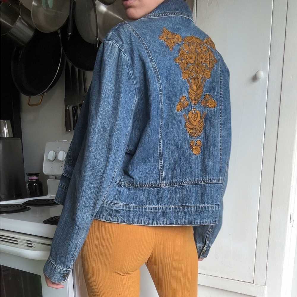 Embroidered vintage denim jacket